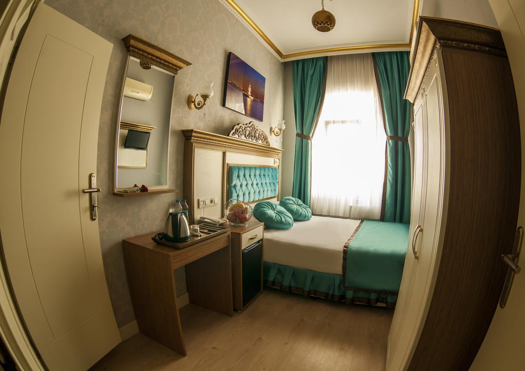 Hurriyet Hotel อิสตันบูล ภายนอก รูปภาพ