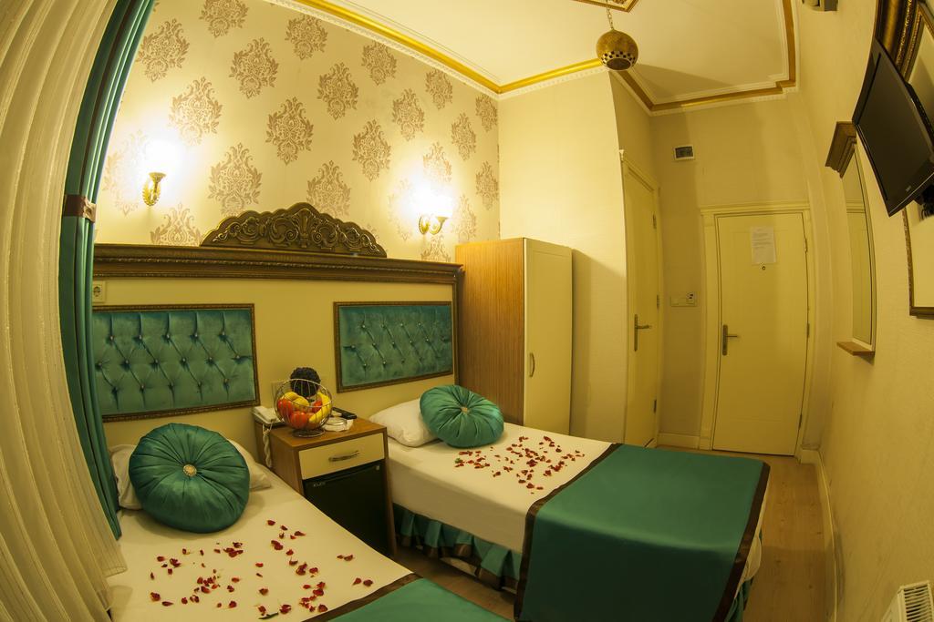 Hurriyet Hotel อิสตันบูล ภายนอก รูปภาพ